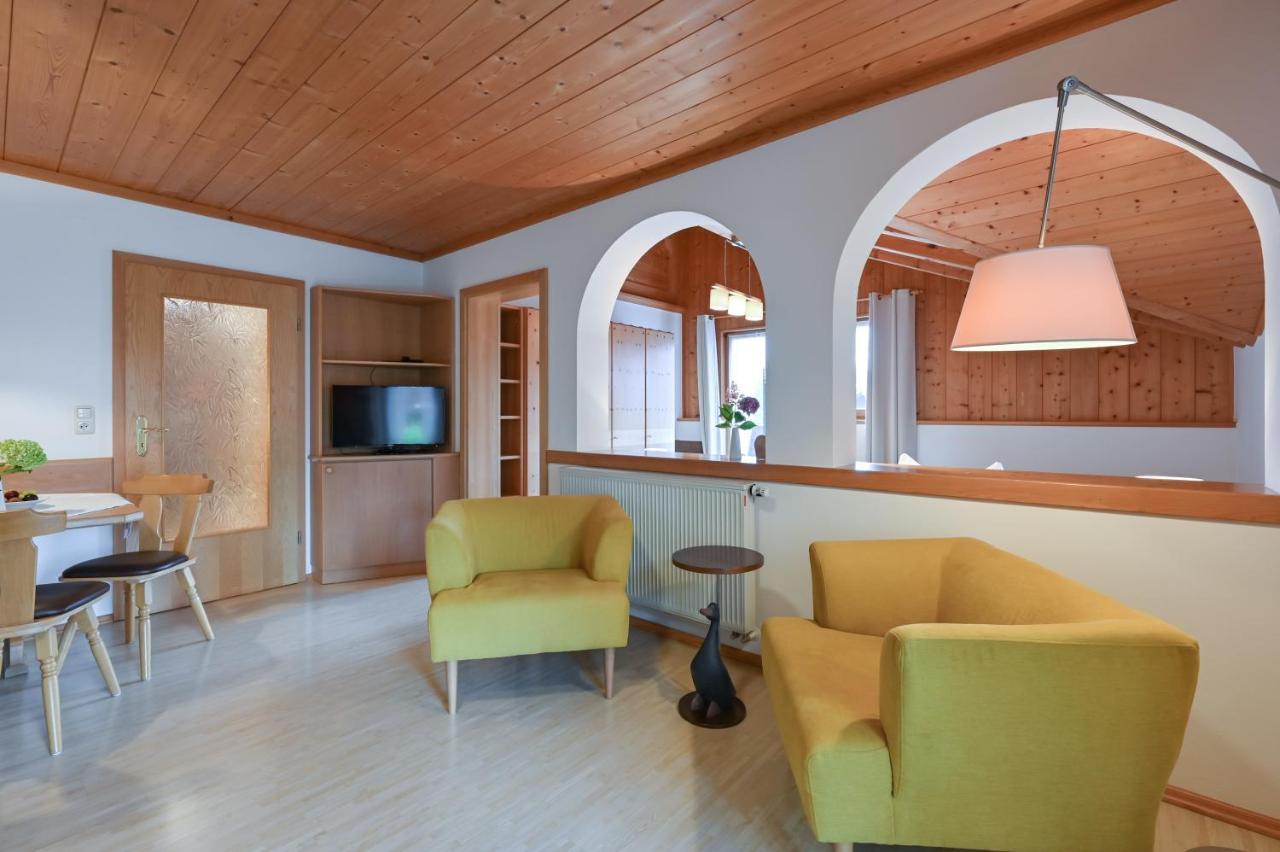 Landhaus Grobert Seeg Luaran gambar