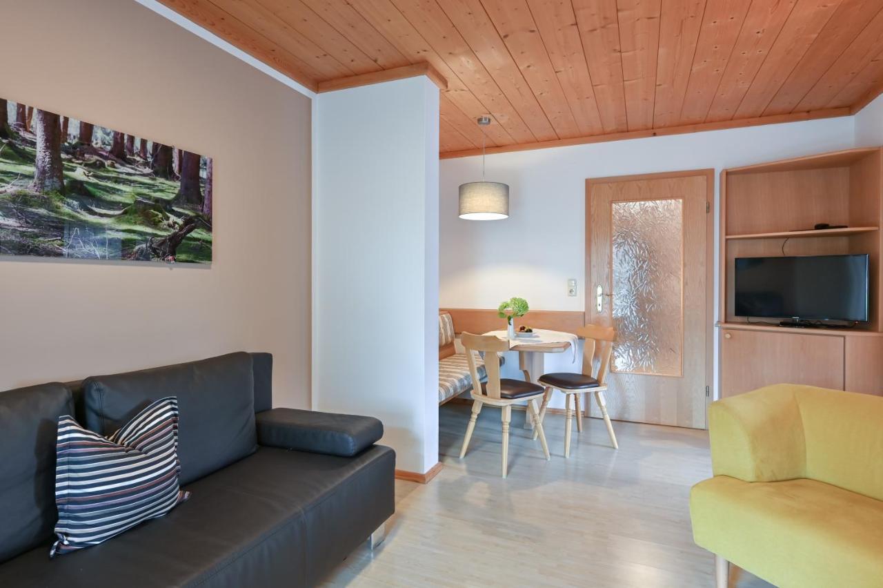 Landhaus Grobert Seeg Luaran gambar