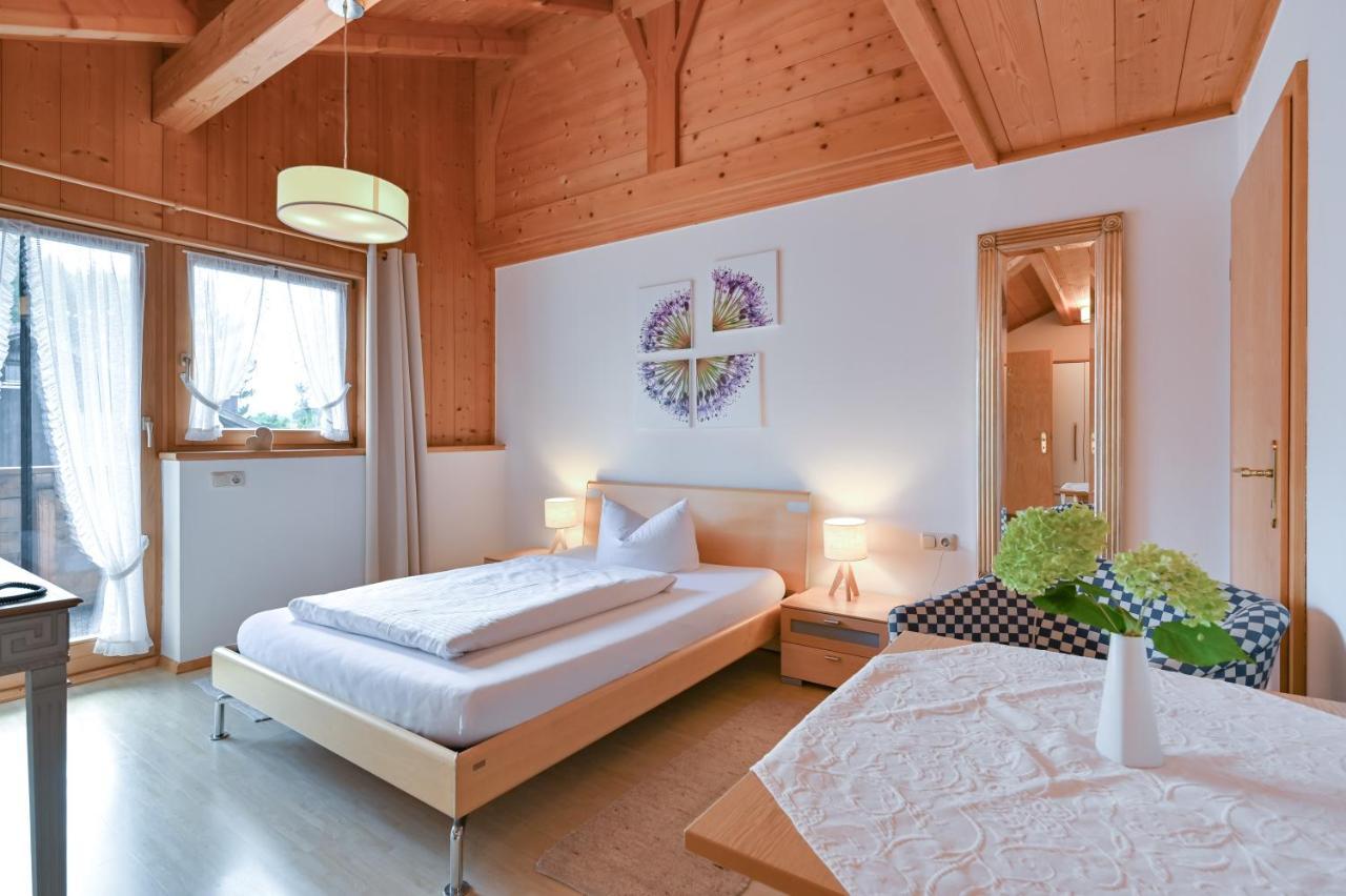 Landhaus Grobert Seeg Luaran gambar