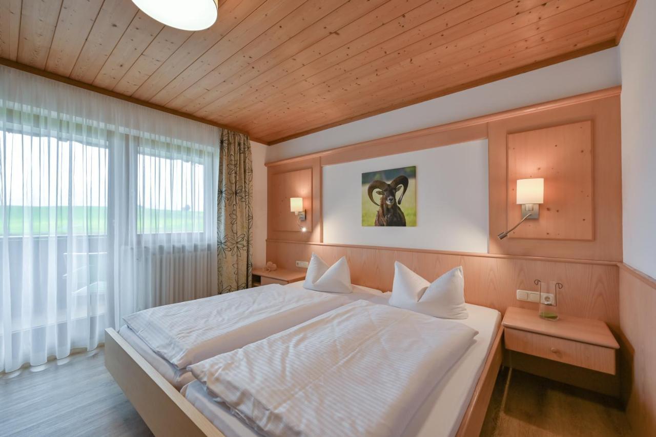 Landhaus Grobert Seeg Luaran gambar