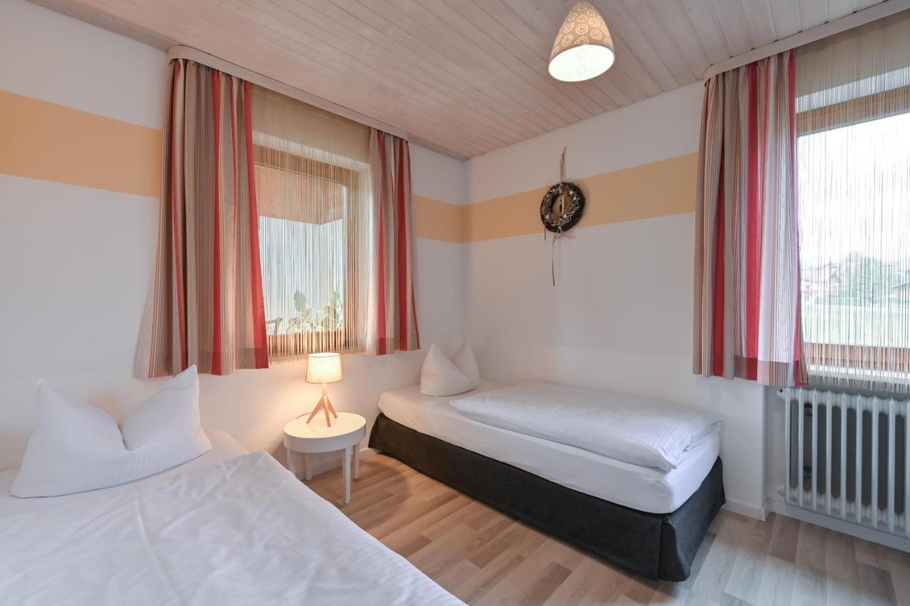 Landhaus Grobert Seeg Luaran gambar